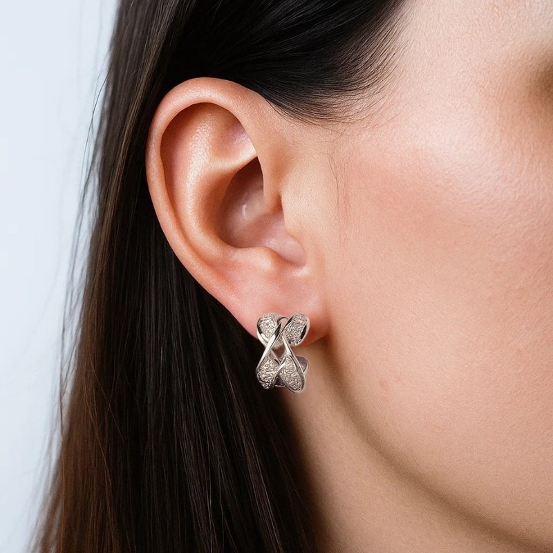 Brinco Argola Torcida Cravejada