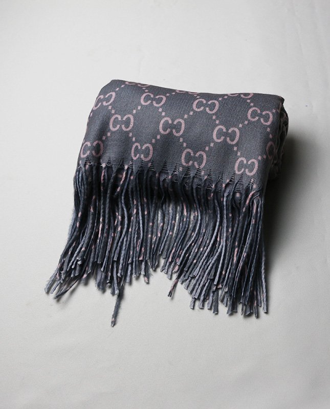 CACHECOL ESTAMPADO CINZA COM ROSA MB