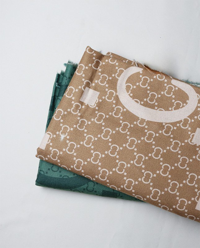 CACHECOL ESTAMPADO NUDE COM BRANCO MB