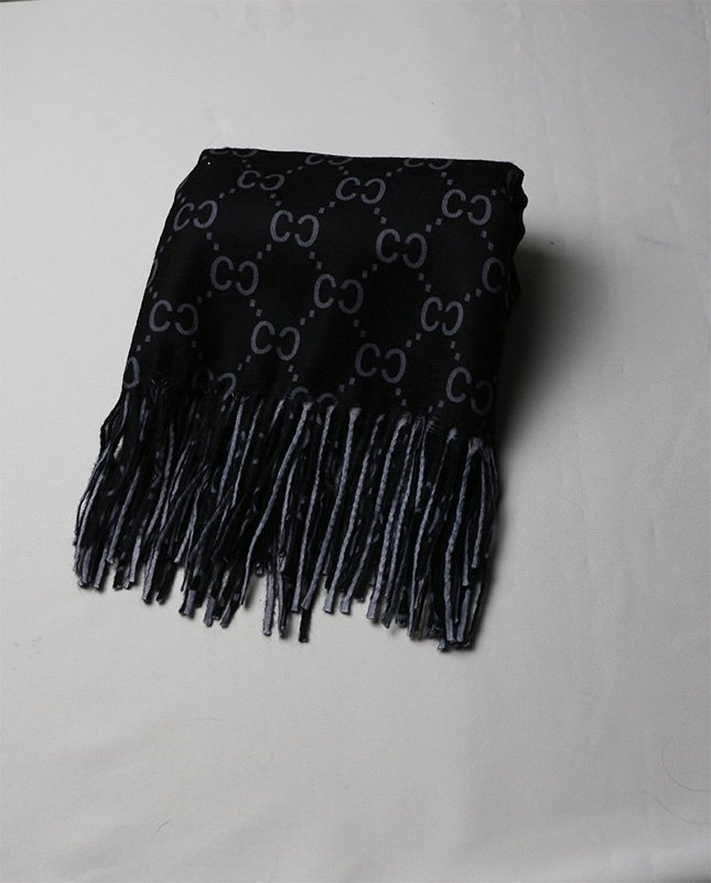 CACHECOL ESTAMPADO PRETO COM CINZA MB