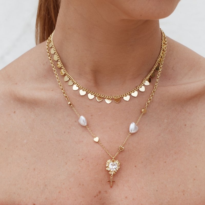 Colar com Mini Corações Lisos