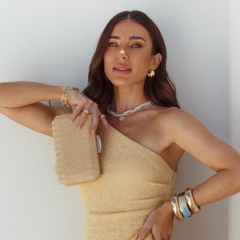 Colar com Pérolas e Pingente de Coração