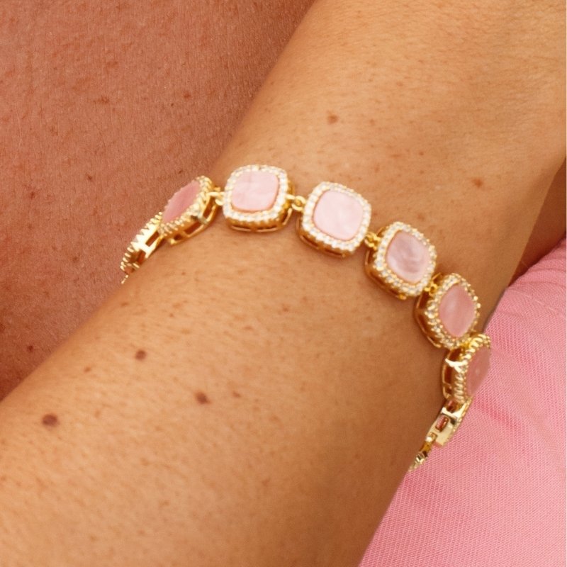 Pulseira Cubo Rosa Dourada Semijoia